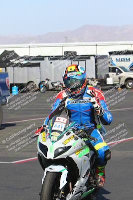 media/Apr-10-2022-SoCal Trackdays (Sun) [[f104b12566]]/Around the Pits/